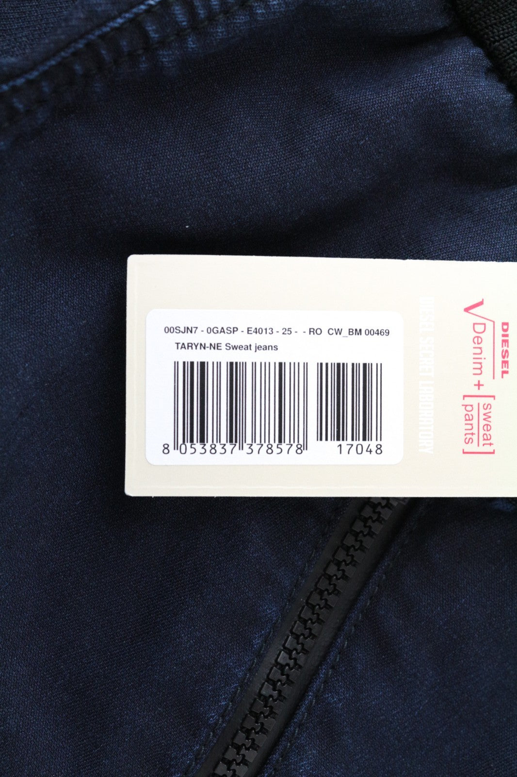 DIESEL Taryn-NE Women Jeans W25 Straight Fit Dark Blue Pull On Cotton Stretch
