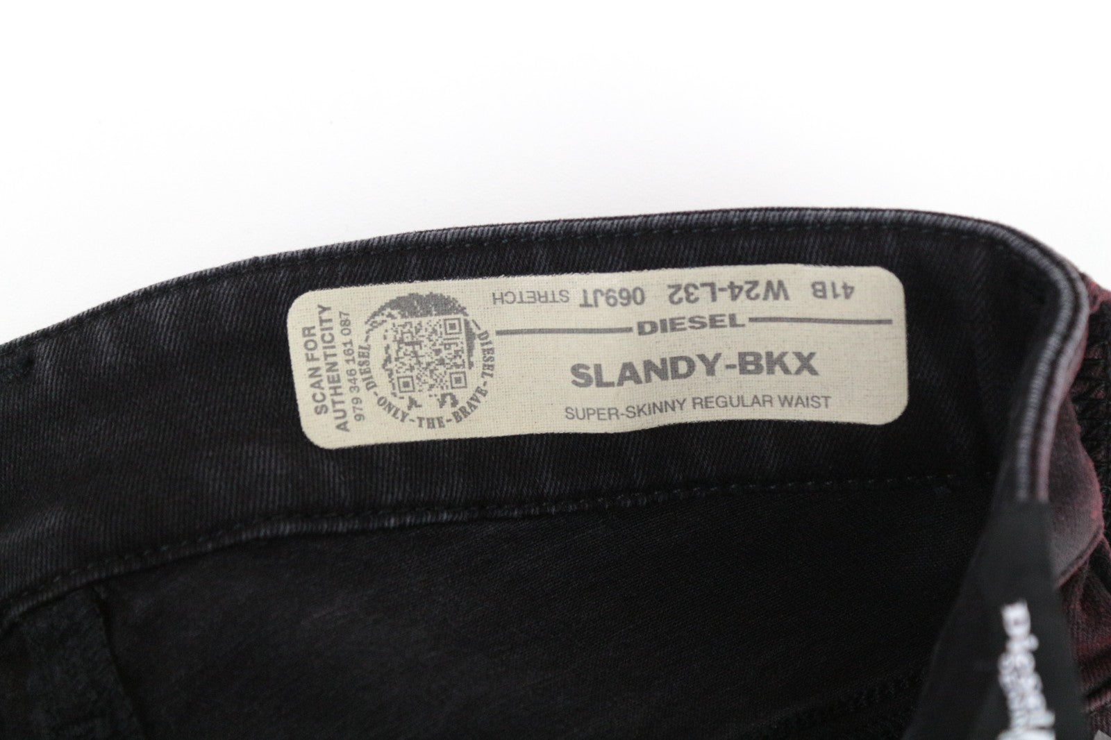 DIESEL Slandy-BKX 069JT Women Jeans W24/L32 Super Skinny Fit Purple Waxed