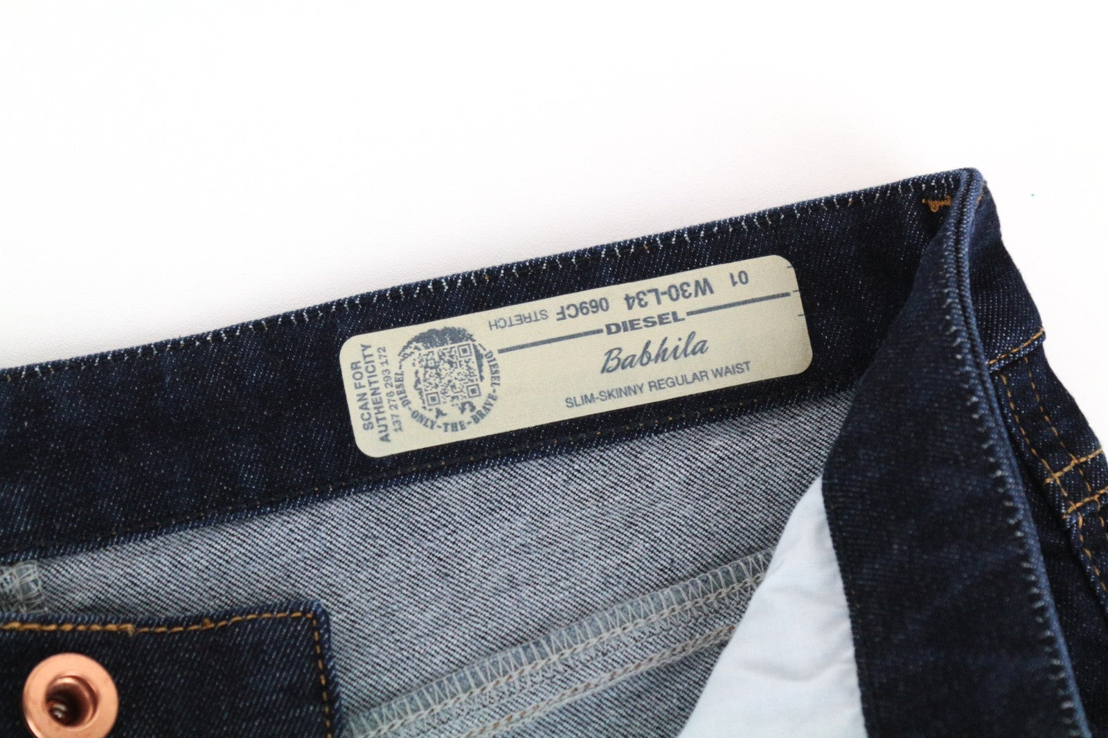 DIESEL Babhila 069CF Women Jeans W30/L34 Slim Skinny Fit Cotton Stretch Blue