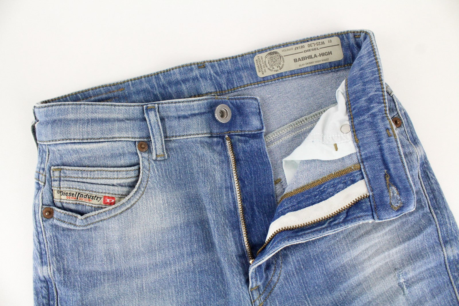 DIESEL Babhila-High 081AF Women Jeans W25/L30 Distress Blue Classic Slim Skinny