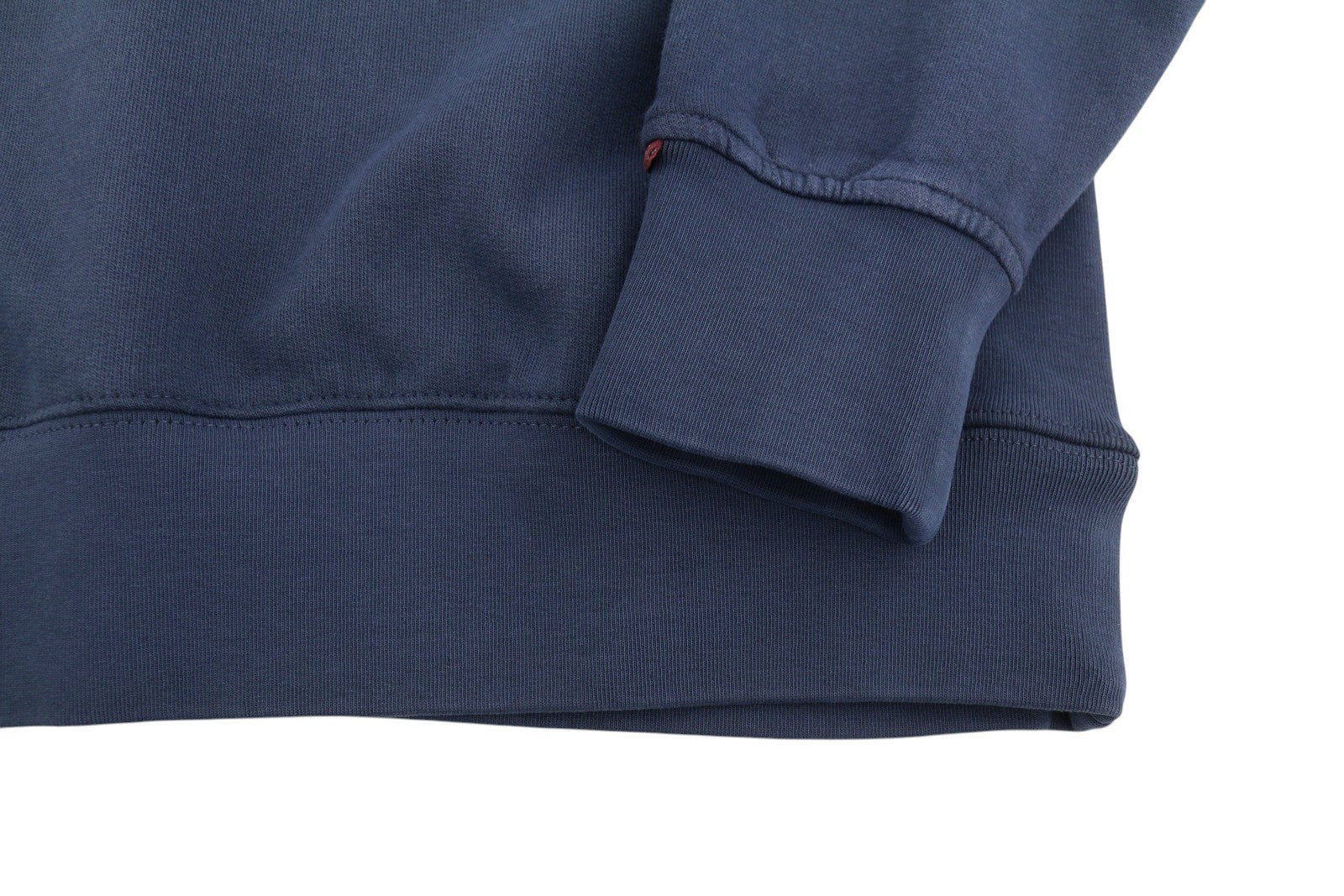 LEVI'S Relaxed Fit Men Sweatshirt M Blue Faded Crew Neck Long Sleeve Pull On