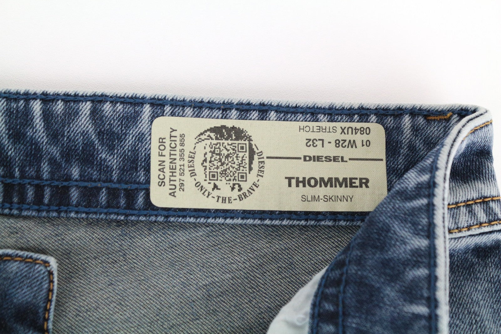 DIESEL Thommer 084UX Men Jeans W28/L32 Slim Skinny Fit Washed Blue Stretch