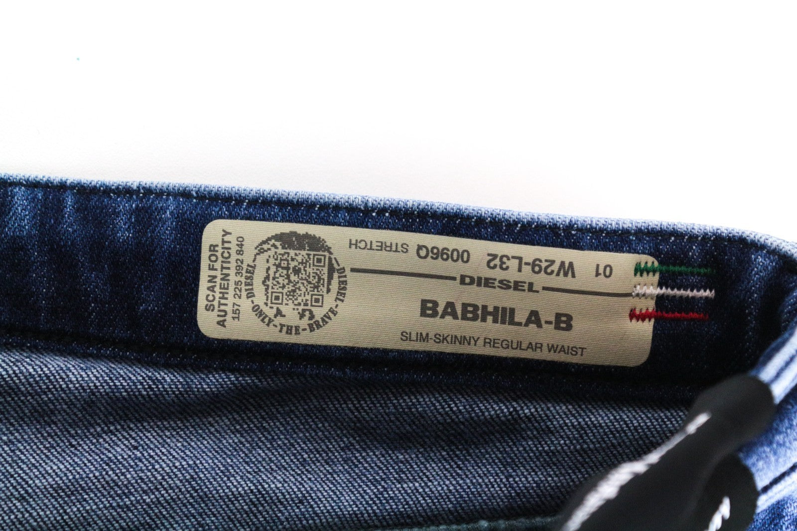 DIESEL Babhila-B 0096Q Women Jeans W29/L32 Slim Skinny Washed Stretch Blue
