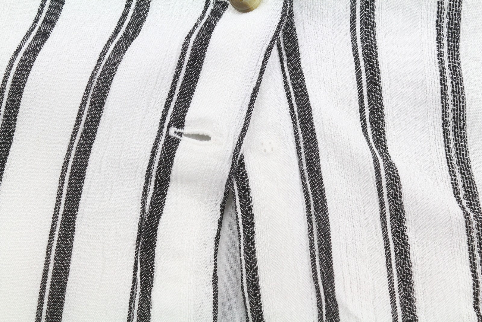 AMERICAN EAGLE OUTFITTERS Women Skirt XS White Striped Buttoned Midi