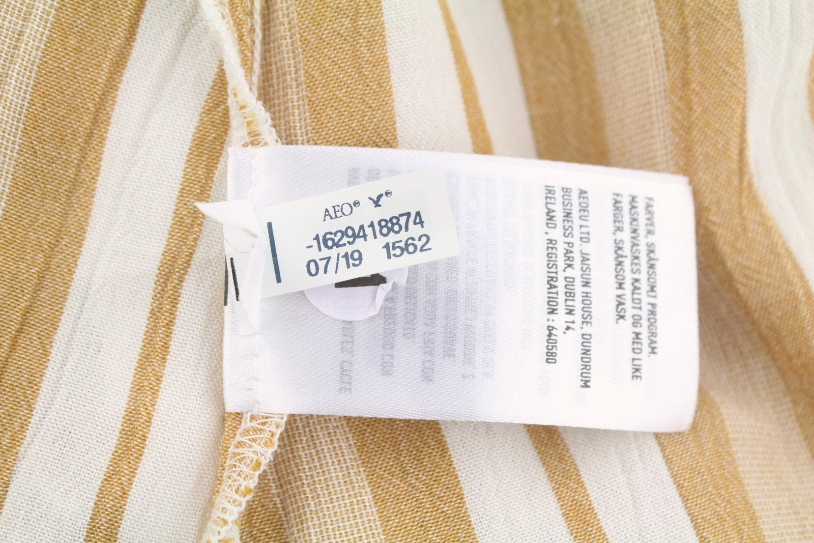 AMERICAN EAGLE OUTFITTERS Women T-Shirt S Beige Stripe V-Neck Sleeveless