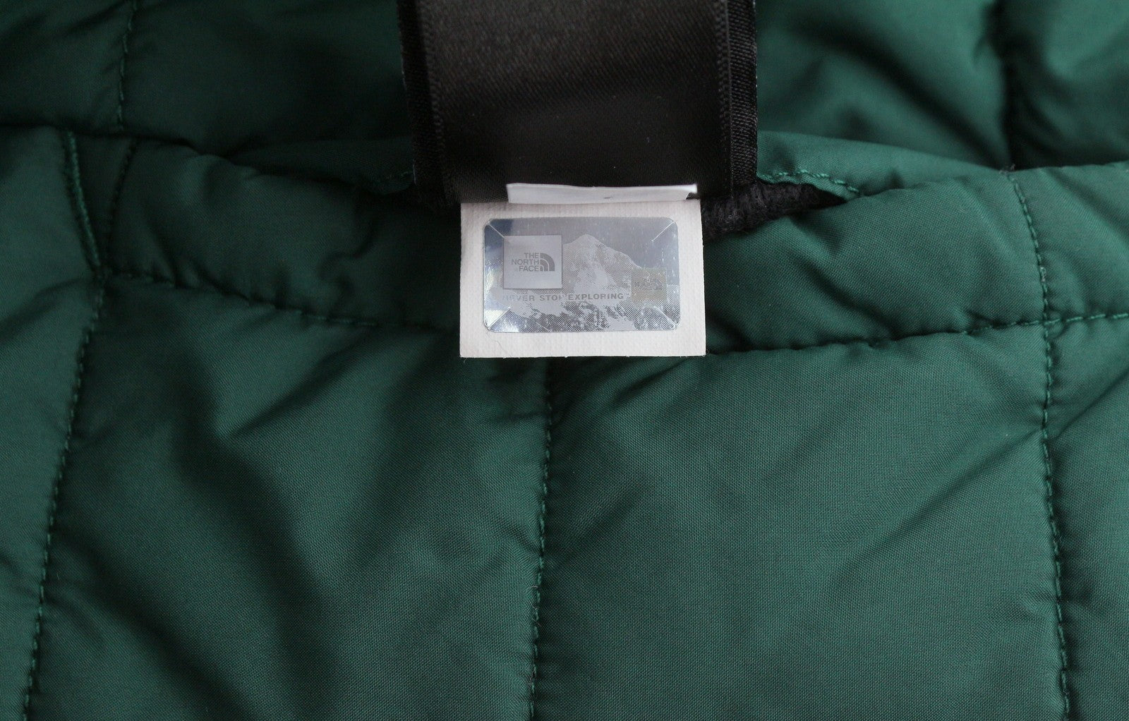 THE NORTH FACE Boy Jacket M Green Hooded Padded Quilted Full Zip