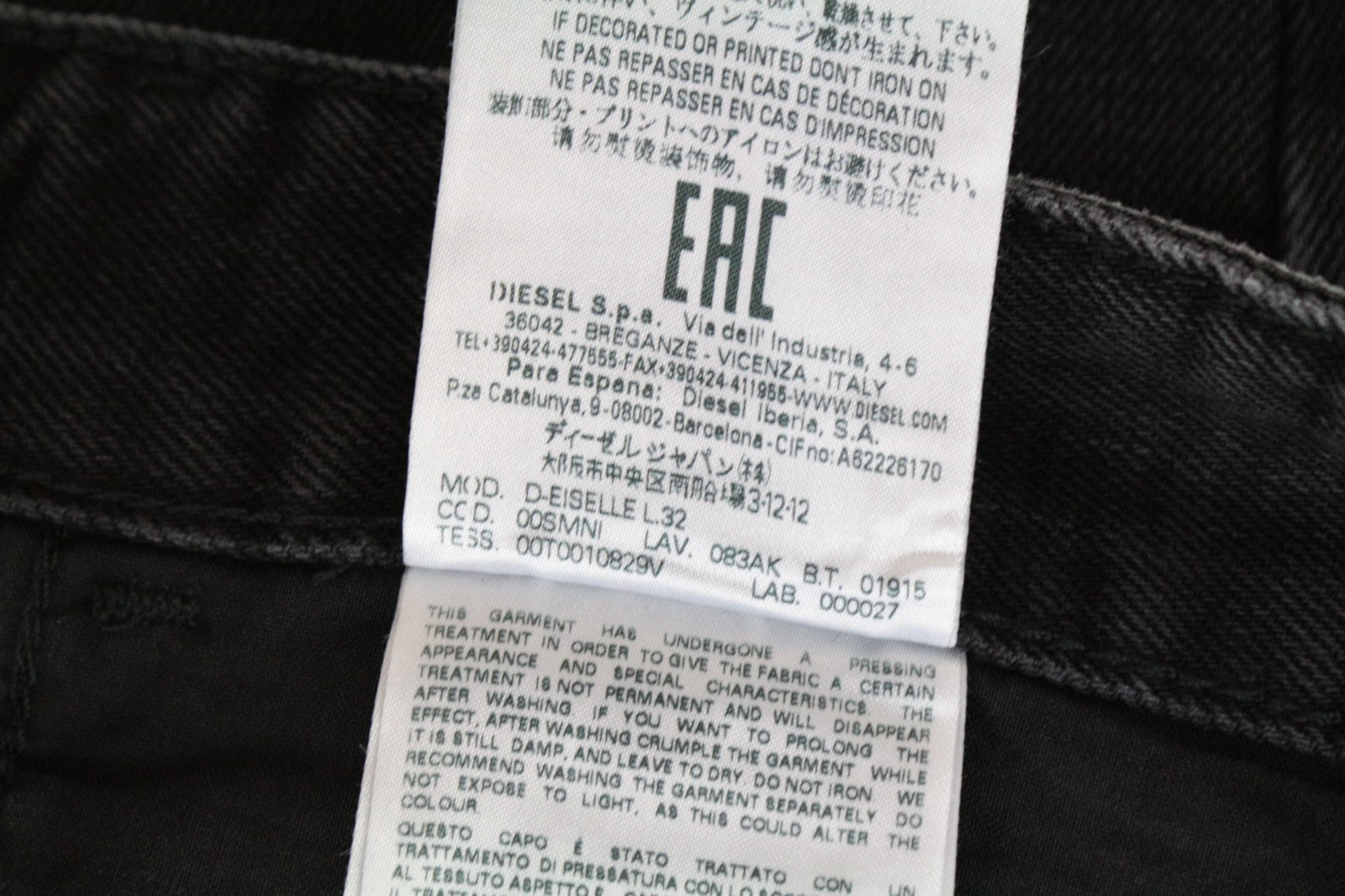 DIESEL D-Eiselle 083AK Women Jeans W25/L32 Straight Fit Washed Black Cotton