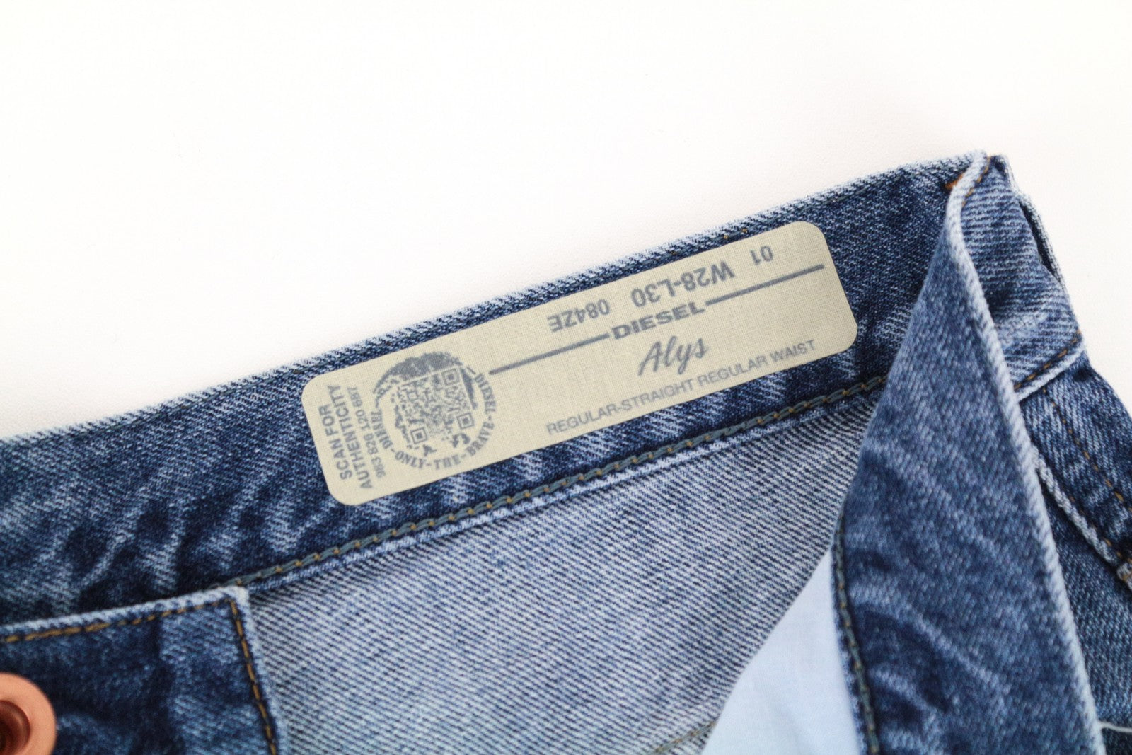 DIESEL Alys 084ZE Women Jeans W28/L30 Straight Fit Blue Pure Cotton Distressed