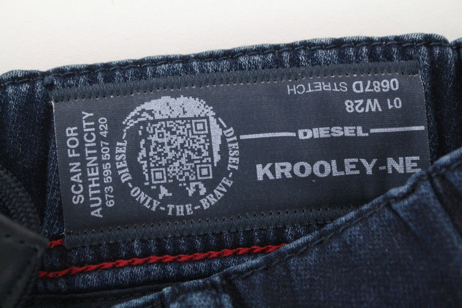DIESEL Krooley-NE 0687D Men Jeans W28 Sweat Jogg Navy Stretch Slim Carrot Fit