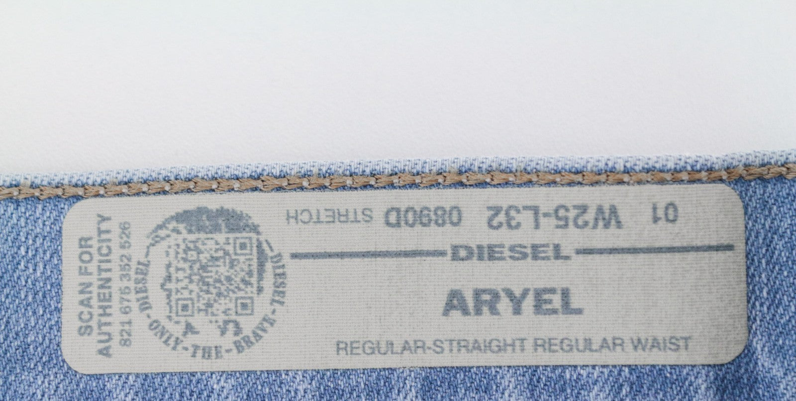 DIESEL Aryel 0890D Women Jeans W25/L32 Stretch Distress Blue Regular Straight