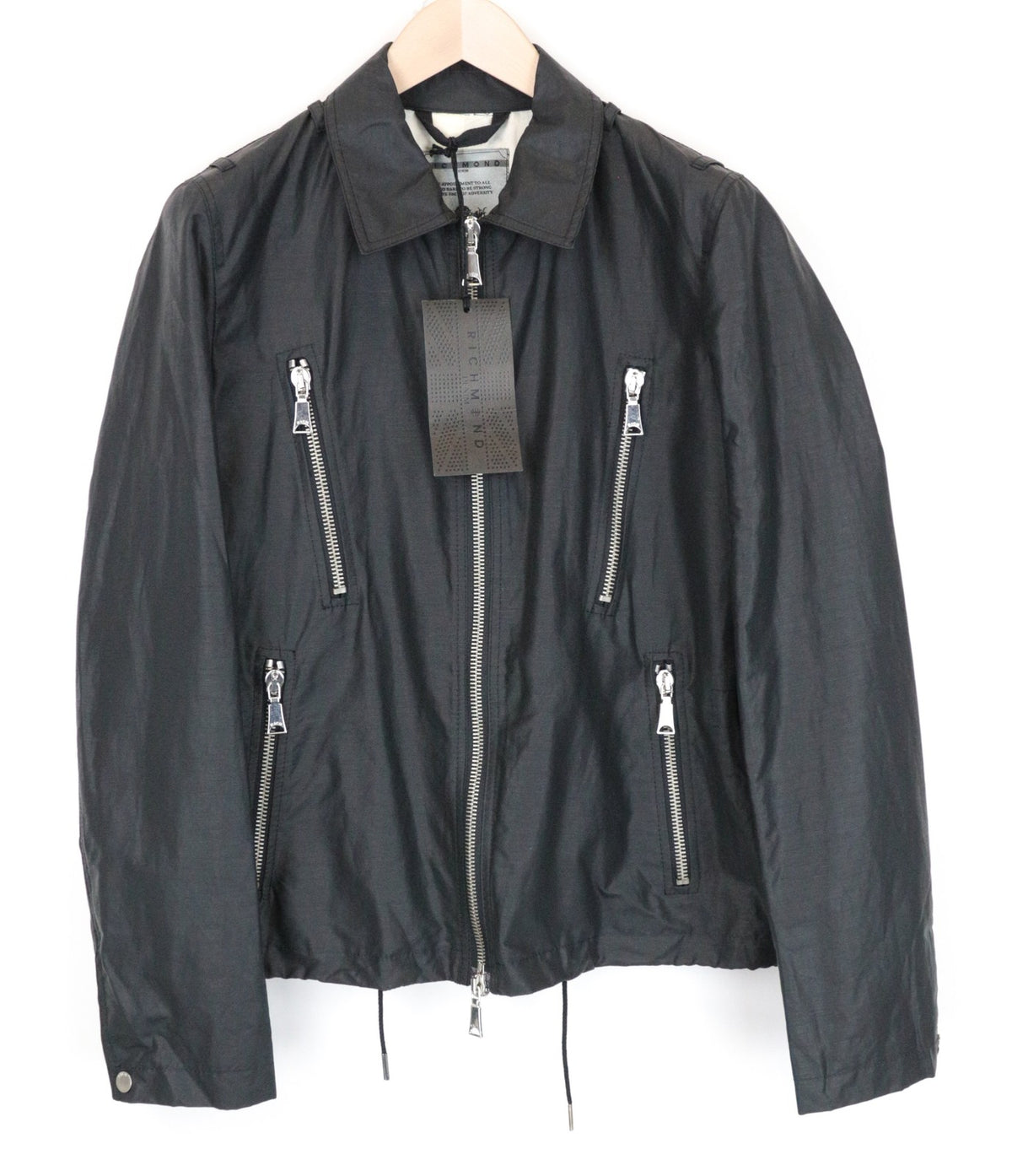 Schwarze Polyamidjacke