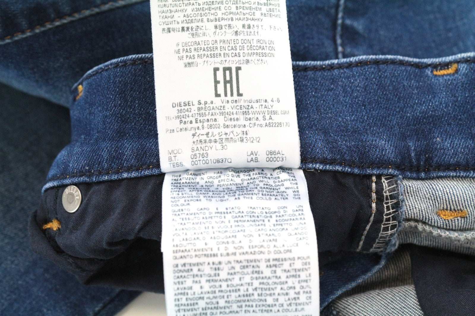 DIESEL Sandy 086AL Women Jeans W26/L30 Slim Straight Washed Blue Cotton Stretch