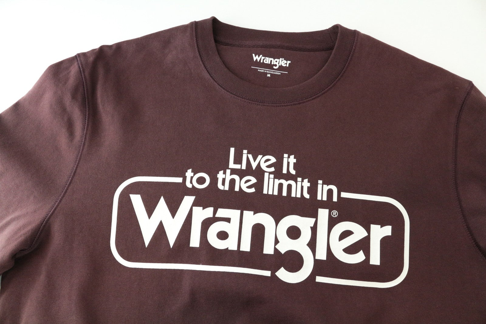 WRANGLER Men Sweatshirt M Brown Pure Cotton Logo Print Long Sleeved Pull On