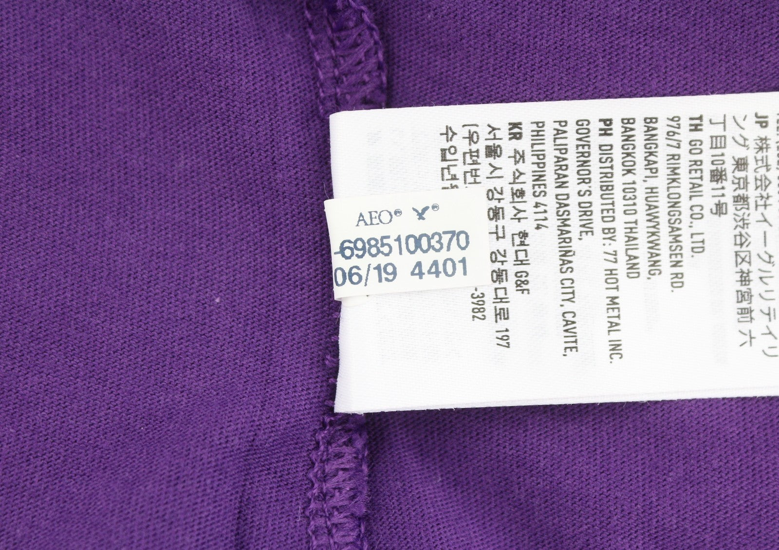 AMERICAN EAGLE OUTFITTERS Men T-Shirt M Purple Cotton Tricot Crew Long Sleeve