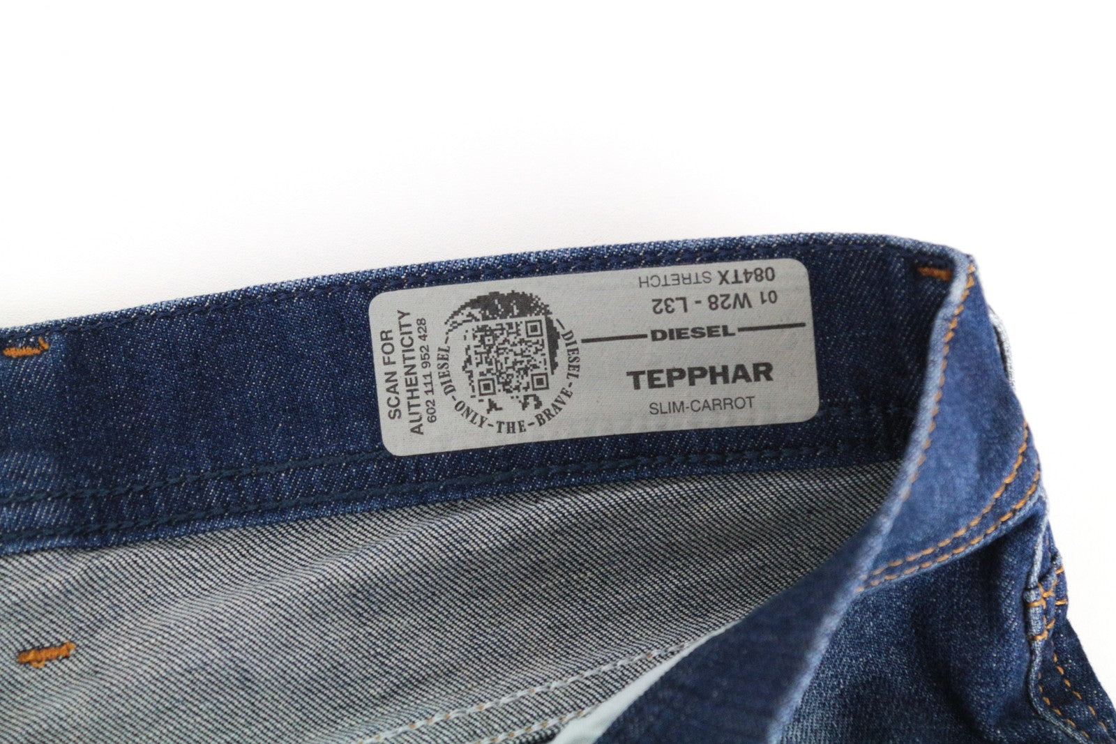 DIESEL Tepphar 084TX Men Jeans W28/L32 Slim Carrot Fit Blue Cotton Stretch