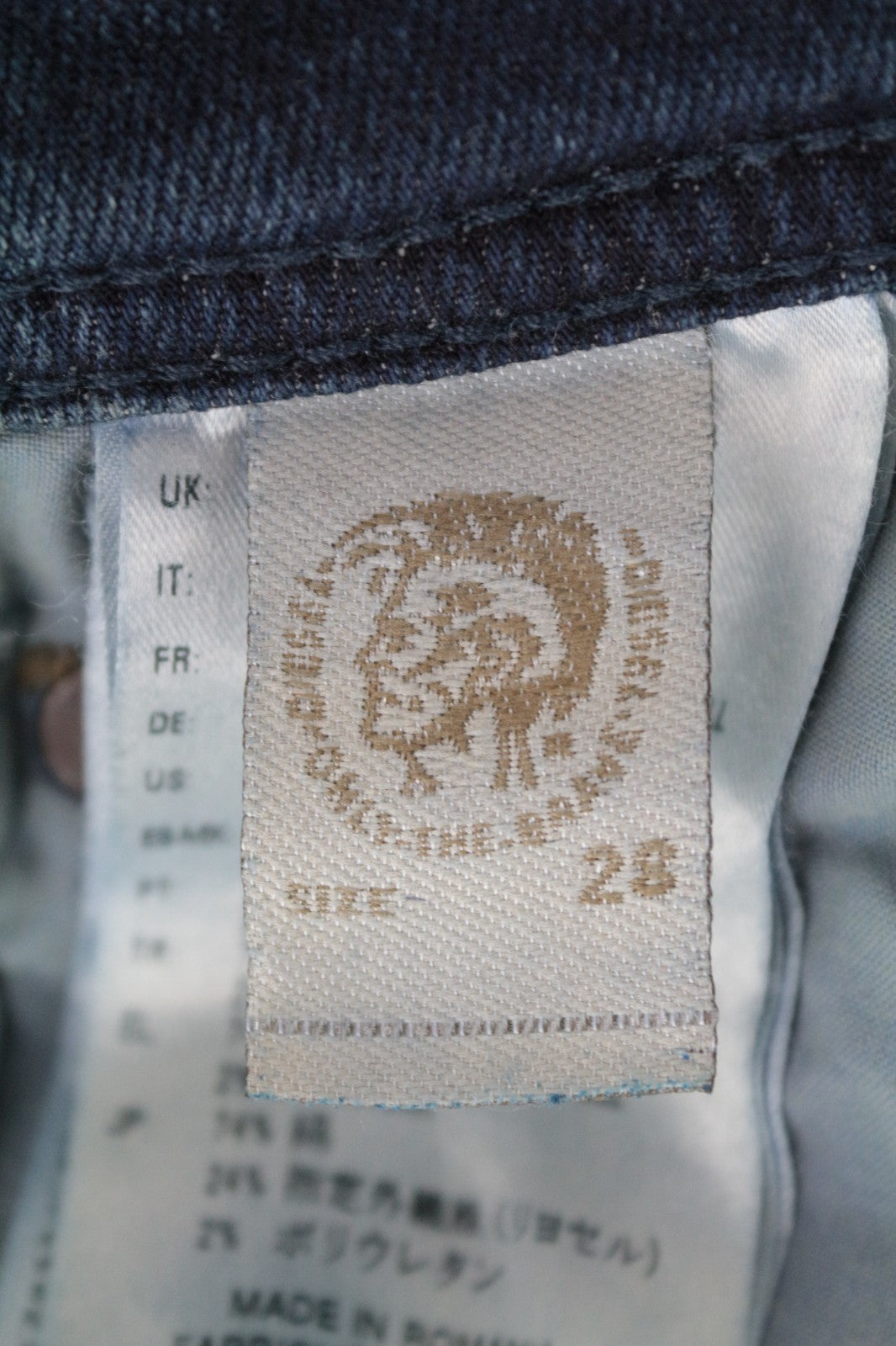 DIESEL Larkee-Beex 084BU Men Jeans W28/L32 Regular Tapered Blue Washed Stretch