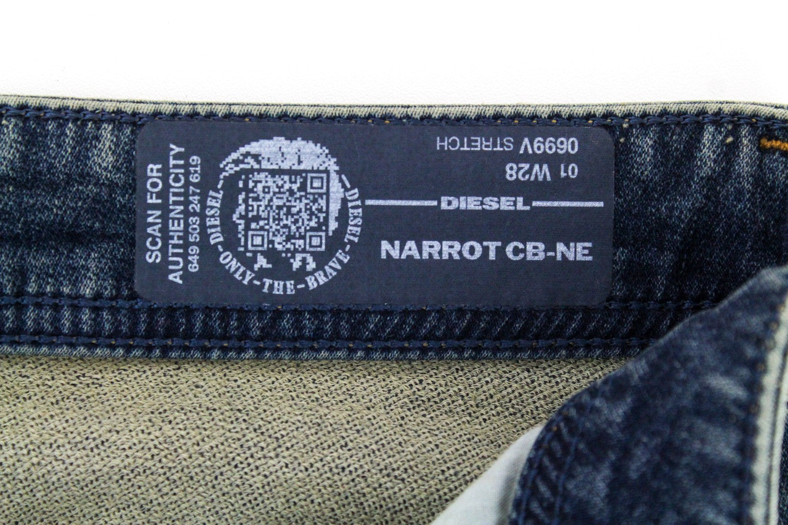 DIESEL Narrot CB-NE 0699V Men Jeans W28 Distressed Sweat Jogg Aged Slim Stained