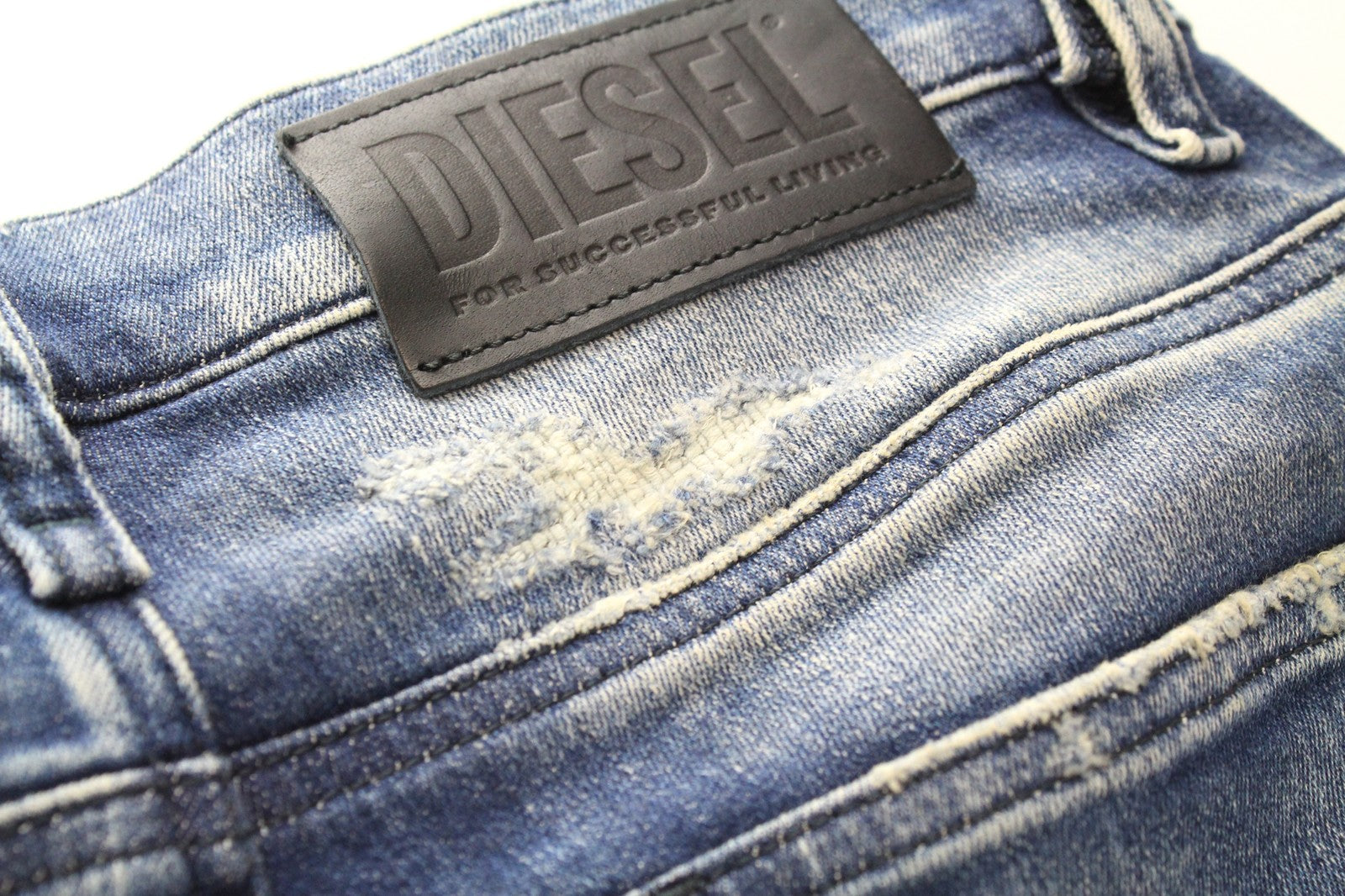 DIESEL D-Reeft-T 0870O Men Jeans W26 Skinny Boys Sweat Jogg Distressed Stained
