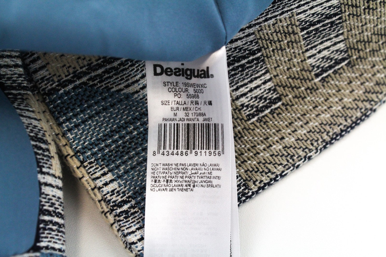 DESIGUAL Chaq Letters Women Waistcoat M Abstract Logo Short Pocketed Pullover