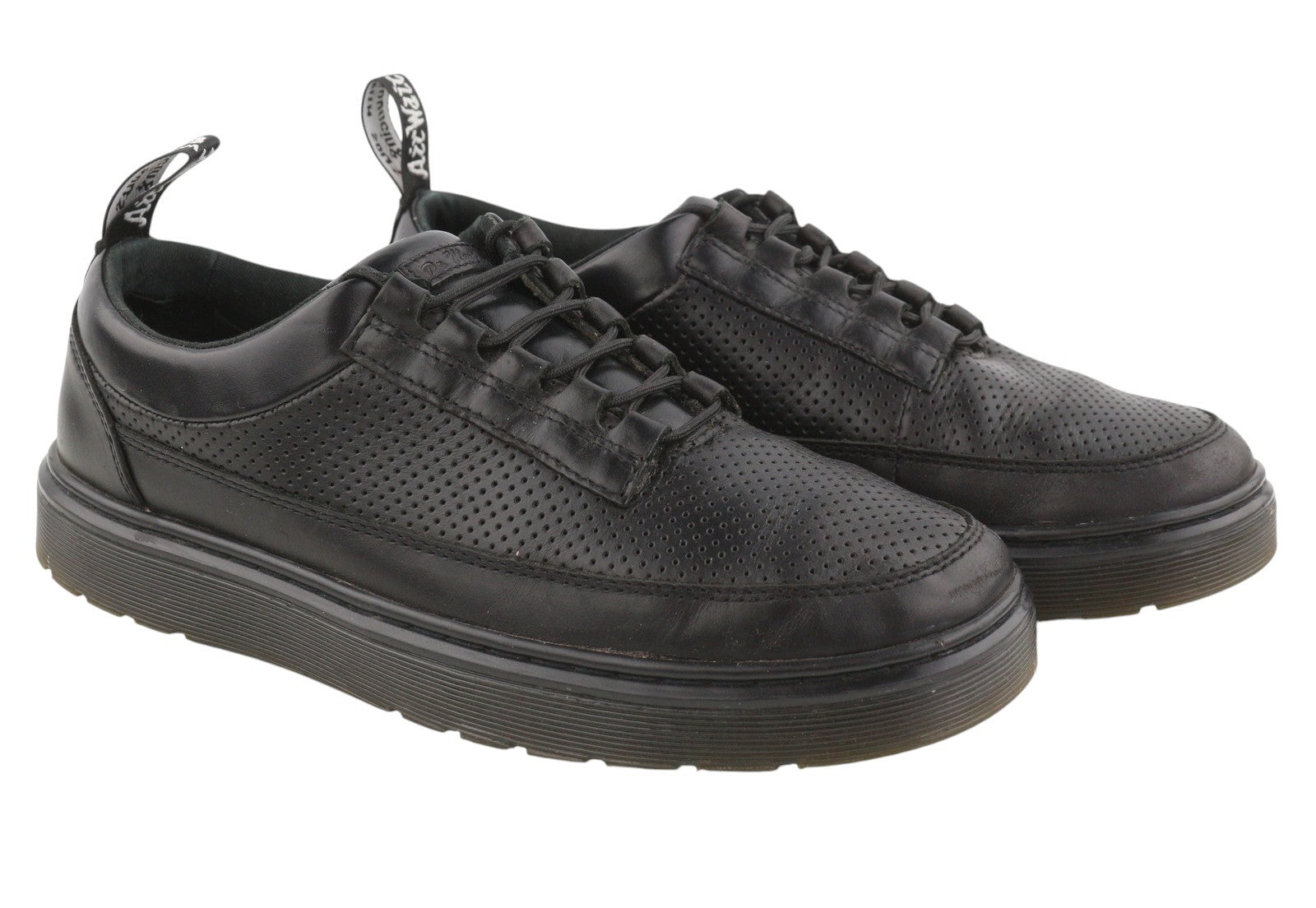 DR. MARTENS Reuban Air Wair Men Sneakers EU43 Black Leather Low Top Lace Up