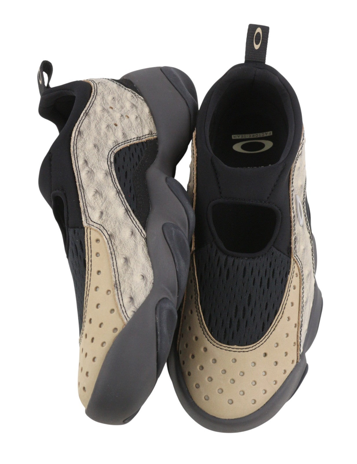 BRAIN DEAD x Oakley Factory Team Ostrich Flesh Men Sandals EU41 Castle Black