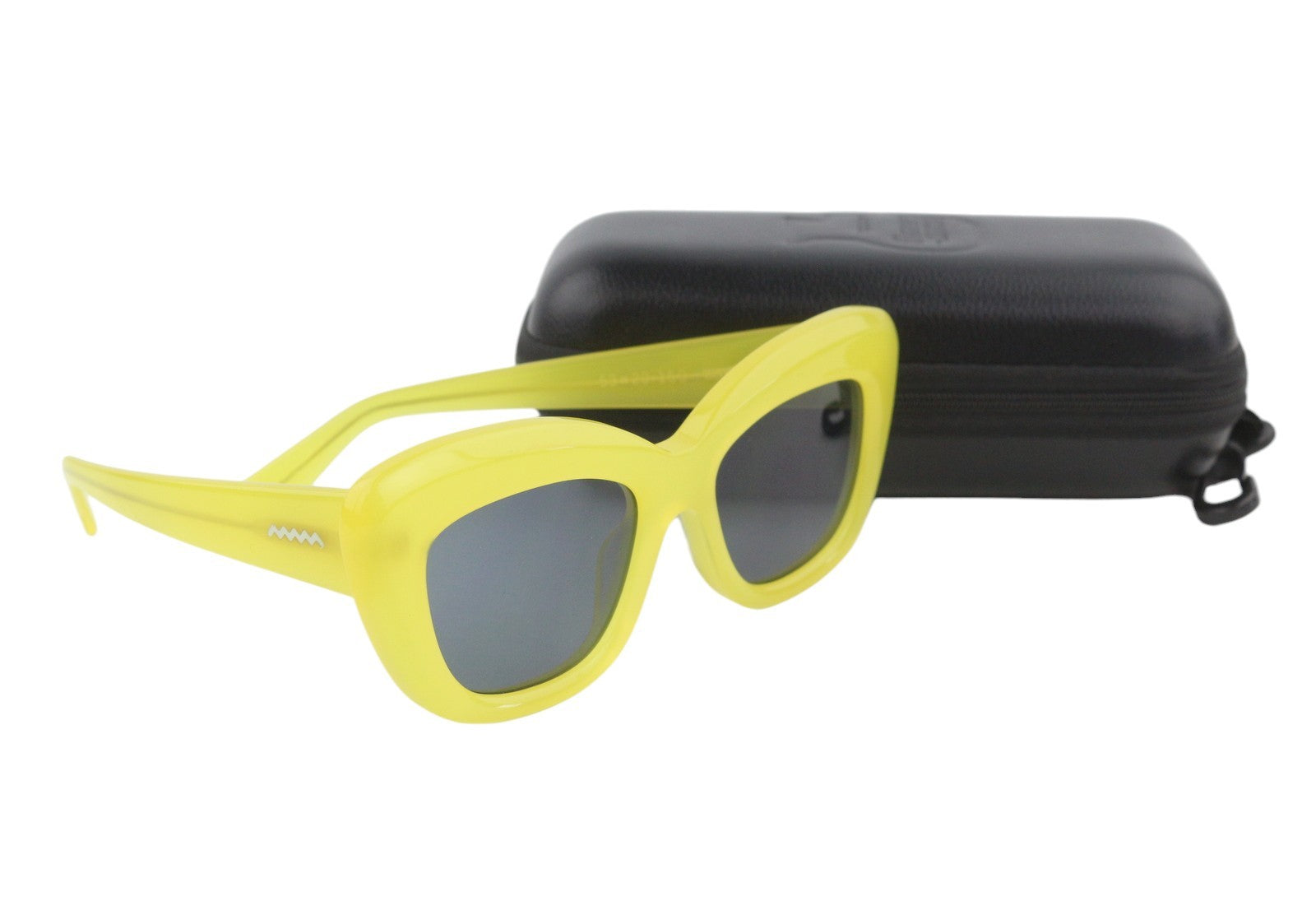 BRAIN DEAD Chibi Yellow/BLK Women Sunglasses OS Tinted Cat-Eye