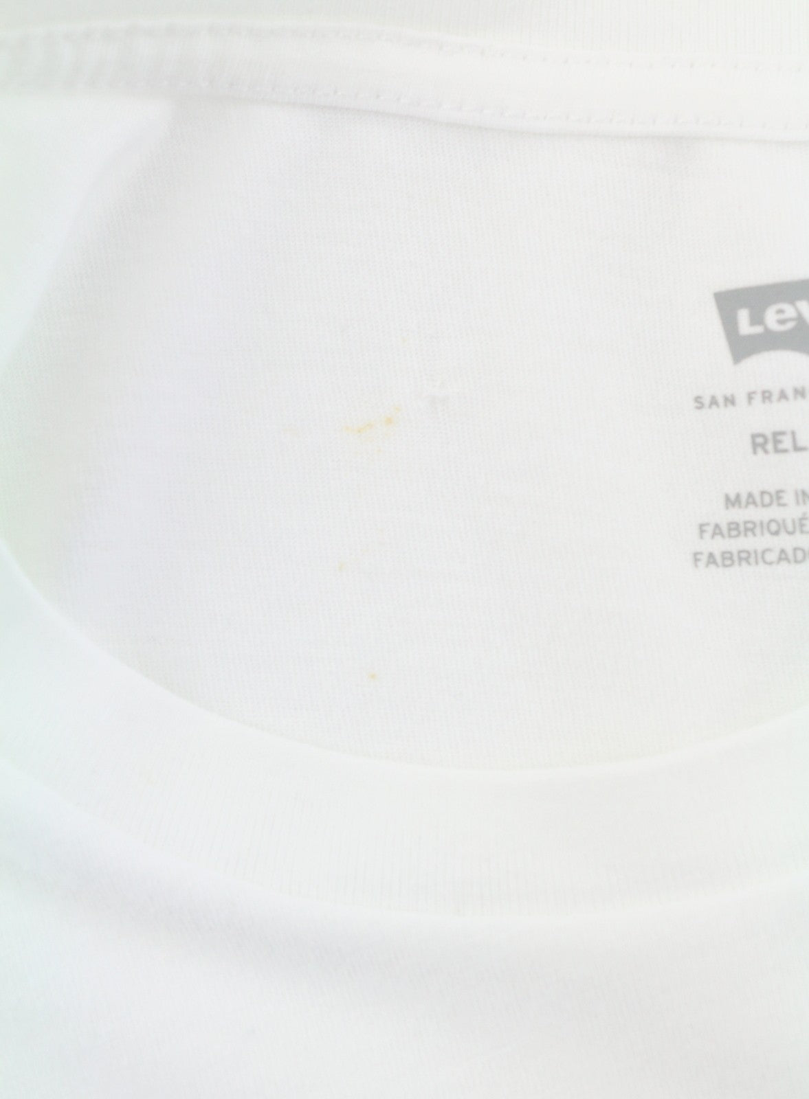 LEVI'S Relaxed Men T-Shirt M White Tricot Cotton Crew Neck Short Sleeved