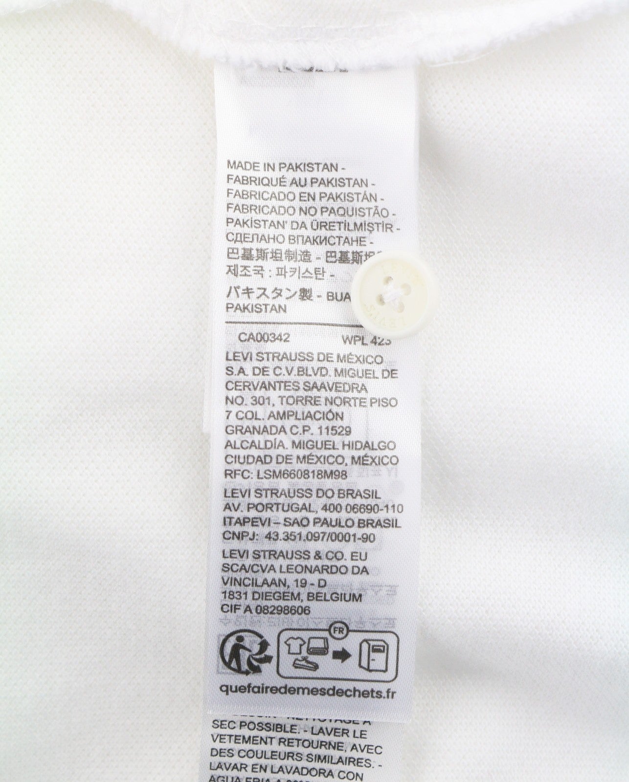 LEVI'S Standard Fit Men Polos S White Cotton Tricot Short Sleeved