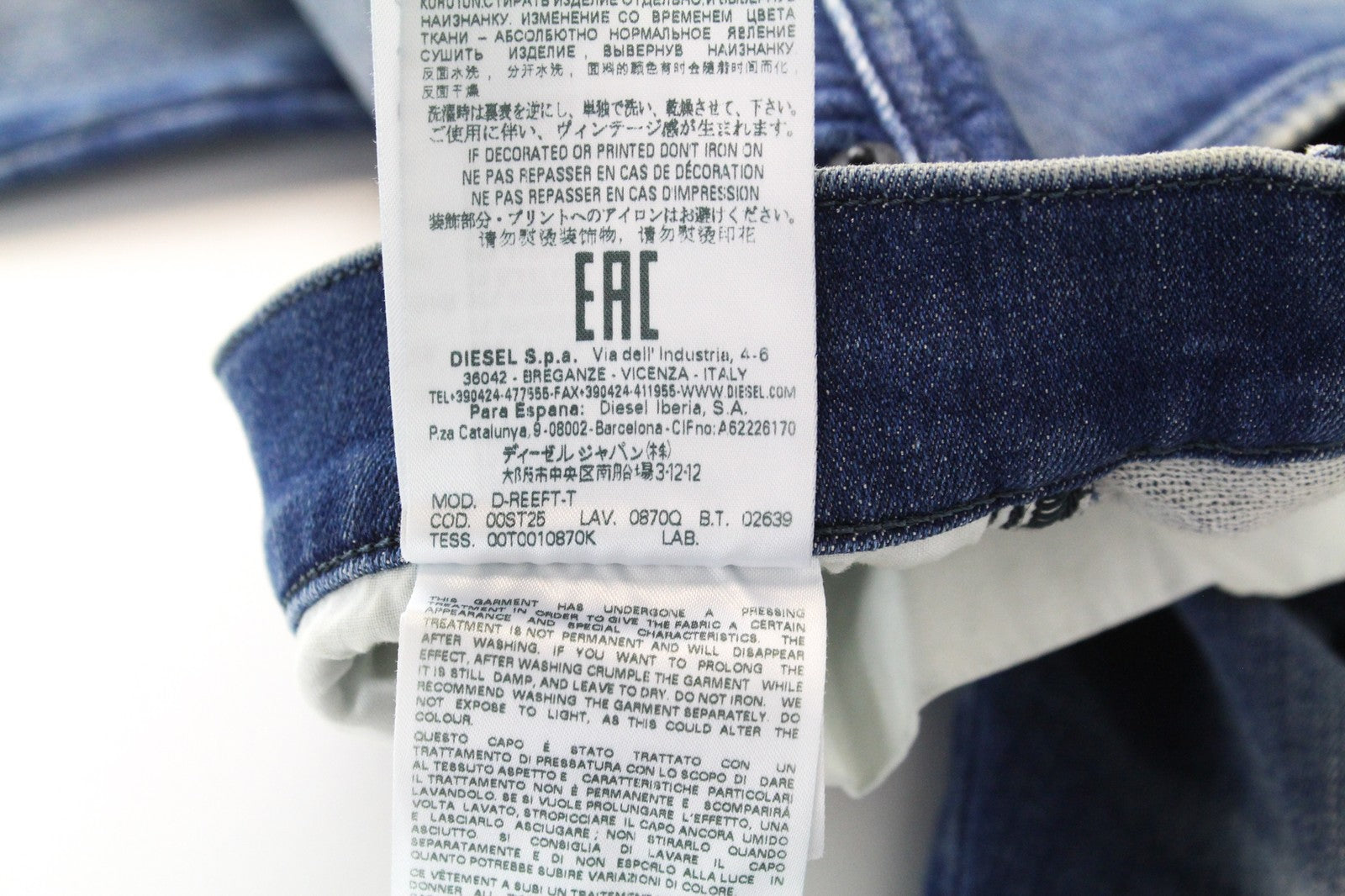 DIESEL D-Reeft-T 0870O Men Jeans W26 Stained Sweat Jogg Skinny Boys Distressed