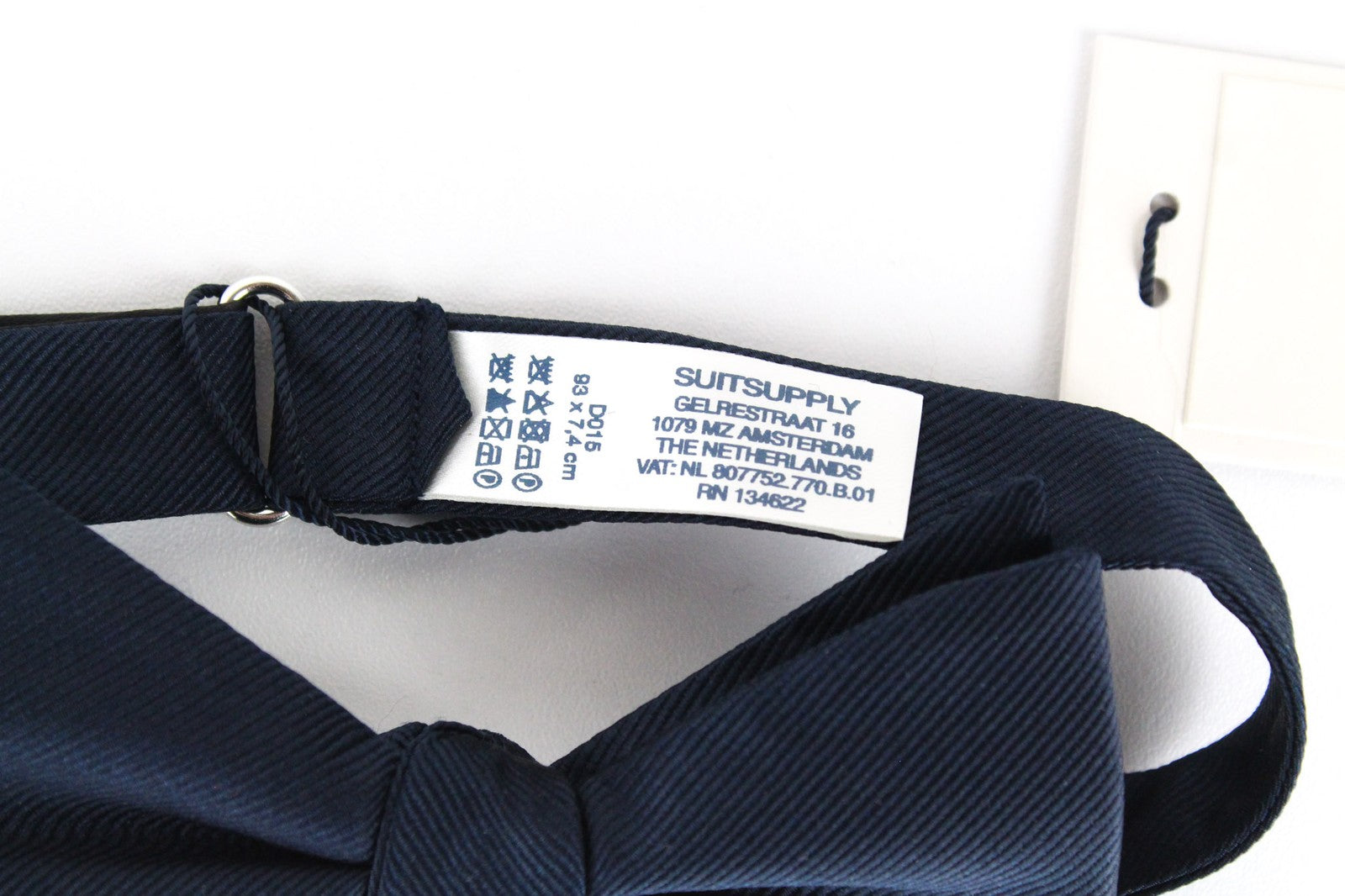 SUITSUPPLY Men Bowtie 93 x 7.4 cm Blue Pure Silk Pre-Tied Classic Formal