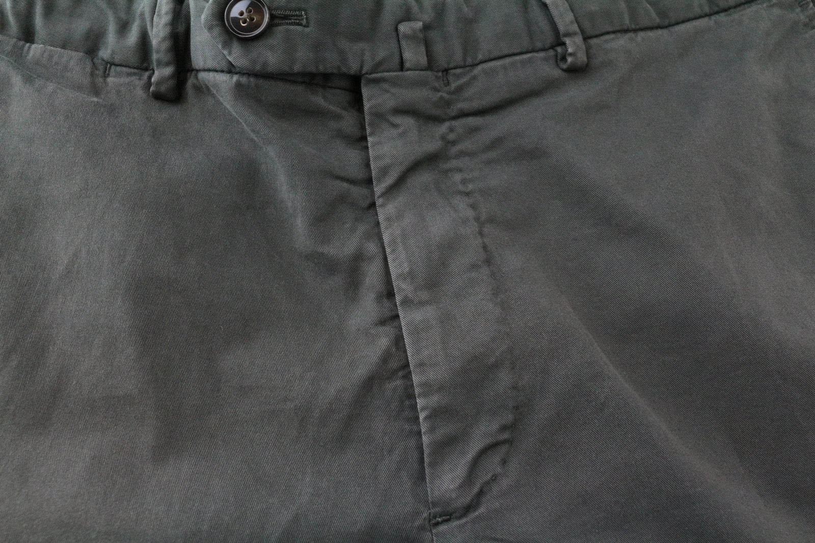 SUITSUPPLY Porto Novo Men Trousers UK36R Green Cotton Stretch Pleated Chino
