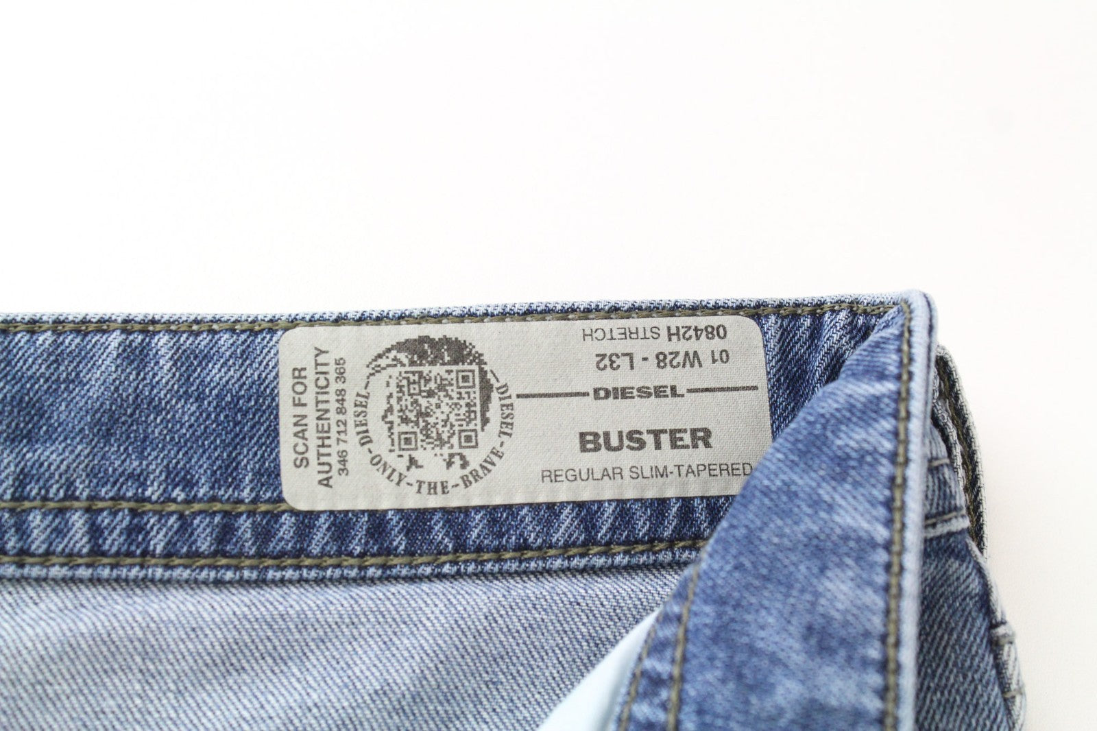 DIESEL Buster 0842H Men Jeans W28/L32 Slim Tapered Fit Cotton Stretch Blue