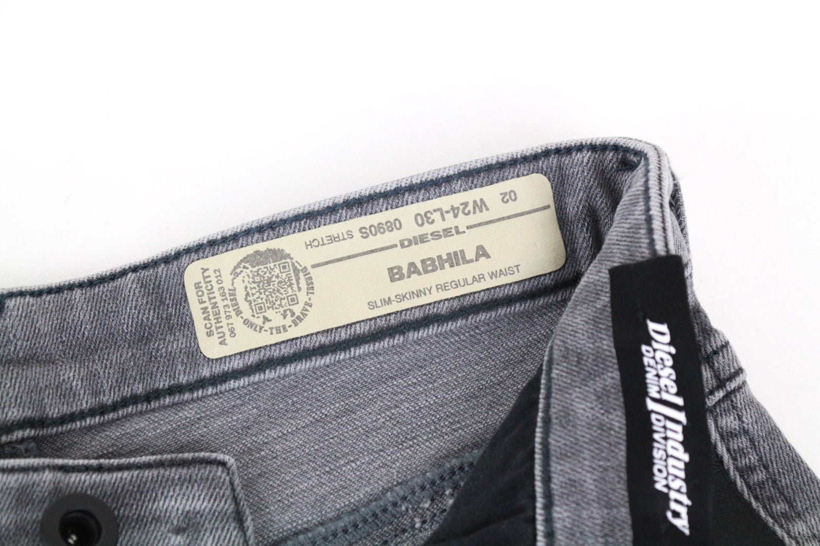 DIESEL Babhila 0890S Women Jeans W24/L30 Grey Slim Skinny Fit Stretch Buttoned
