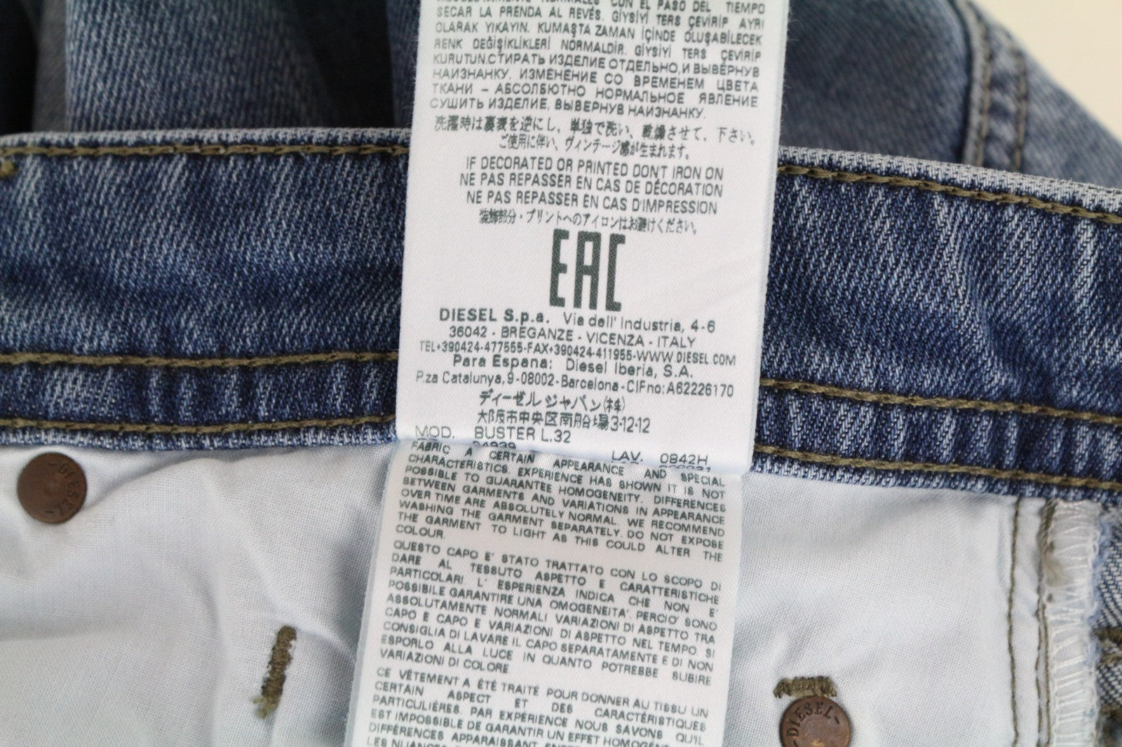 DIESEL Buster 0842H Men Jeans W28/L32 Blue Regular Slim Tapered Fit Stretch