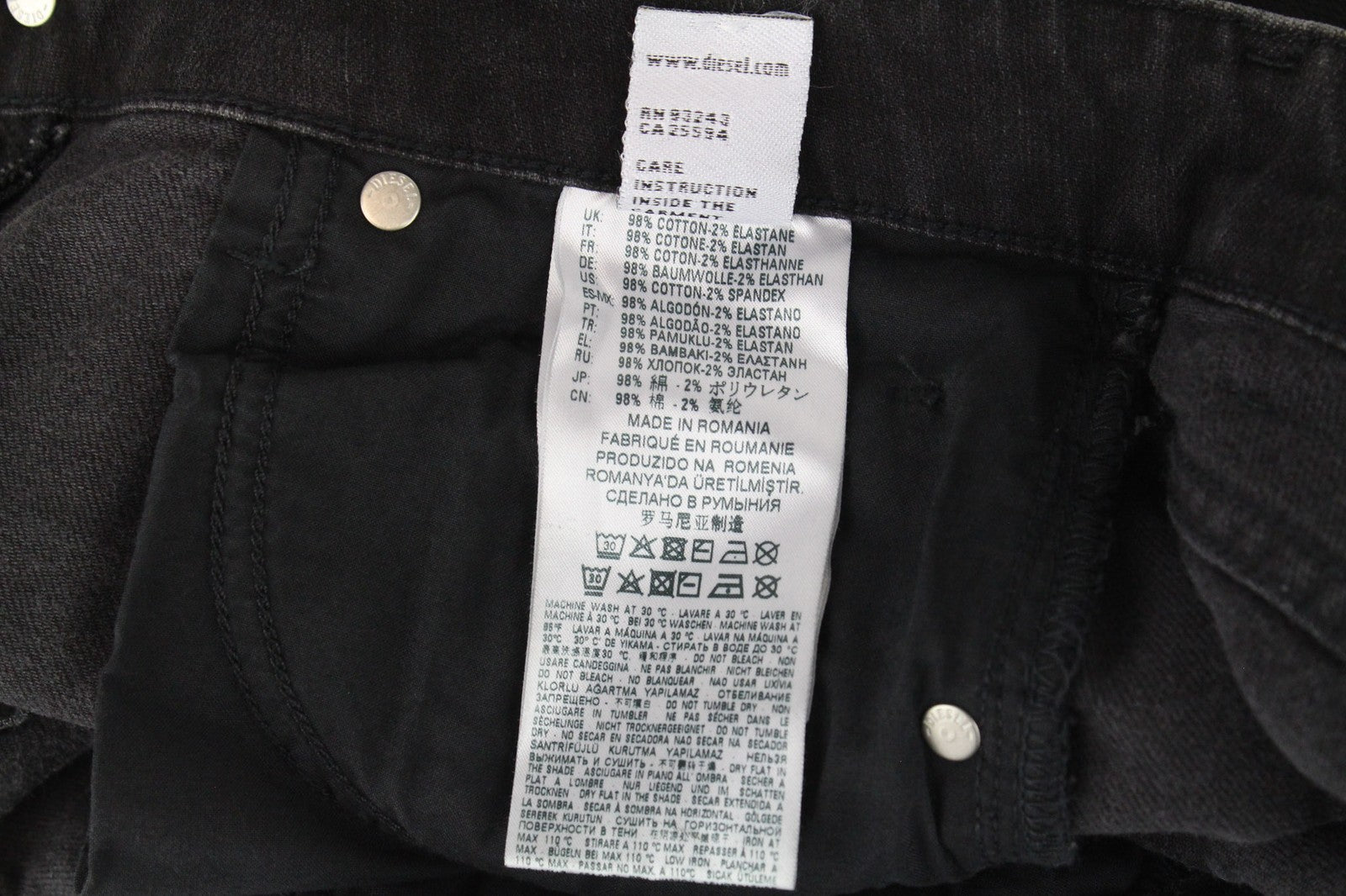 DIESEL Aryel 069JD Women Jeans W25/L32 Black Stretch Button-Fly Straight Fit
