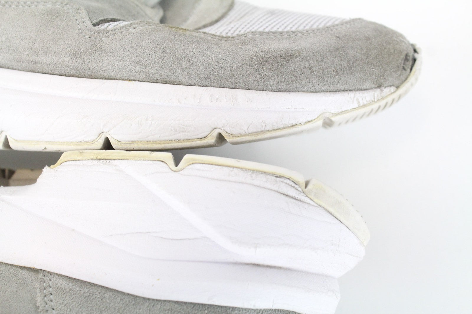 SUITSUPPLY Men Sneakers EU43 Light Grey Trainers Low-Top Leather Vibram Lace Up