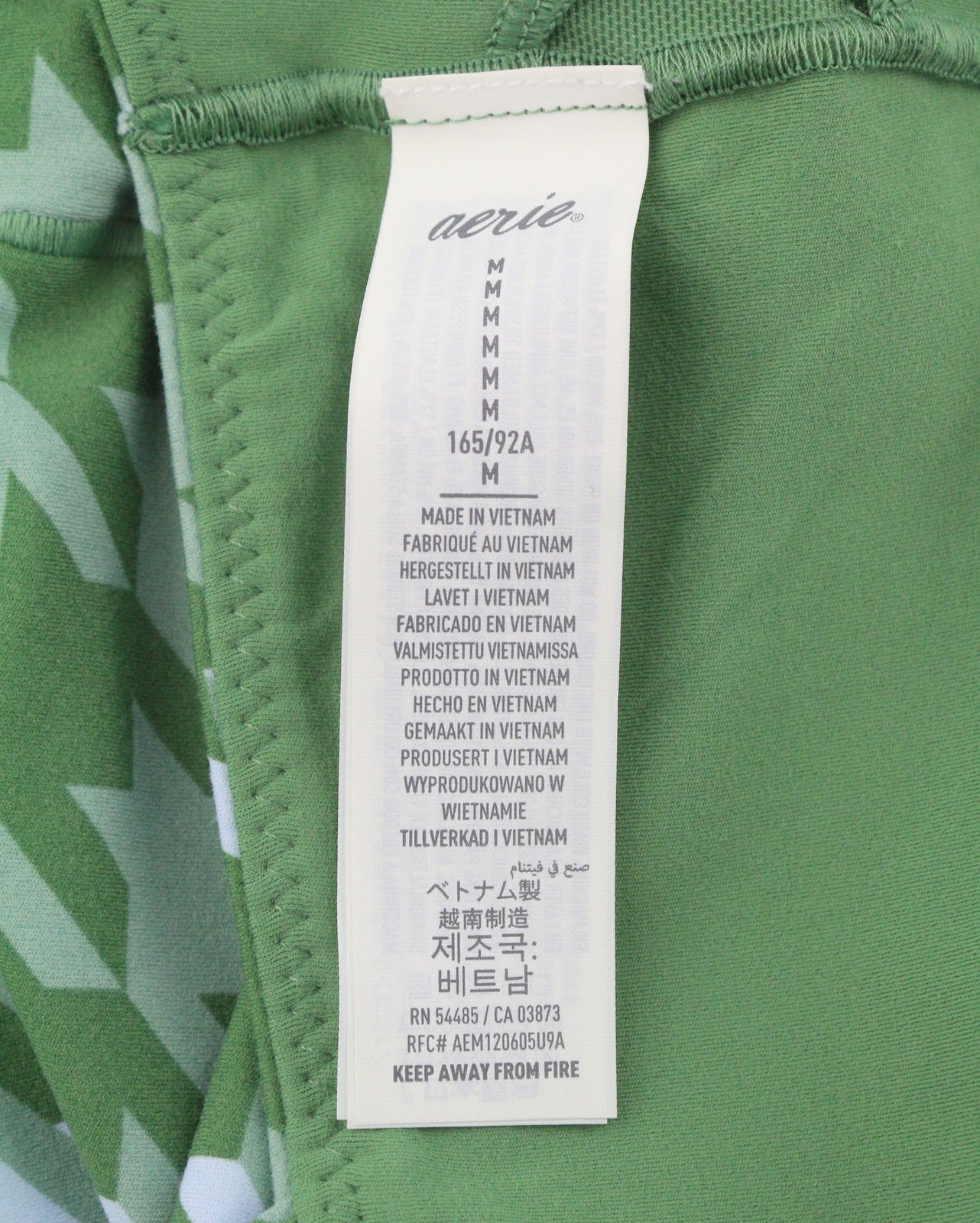 OFFLINE BY AERIE Women Sports Bra M Green Real Me Xtra Stretch Medium Support