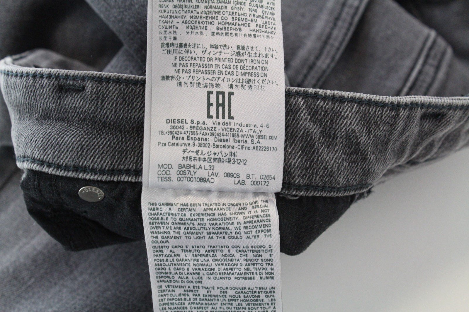 DIESEL Babhila 0890S Women Jeans W26/L32 Slim-Skinny Fit Grey Cotton Stretch