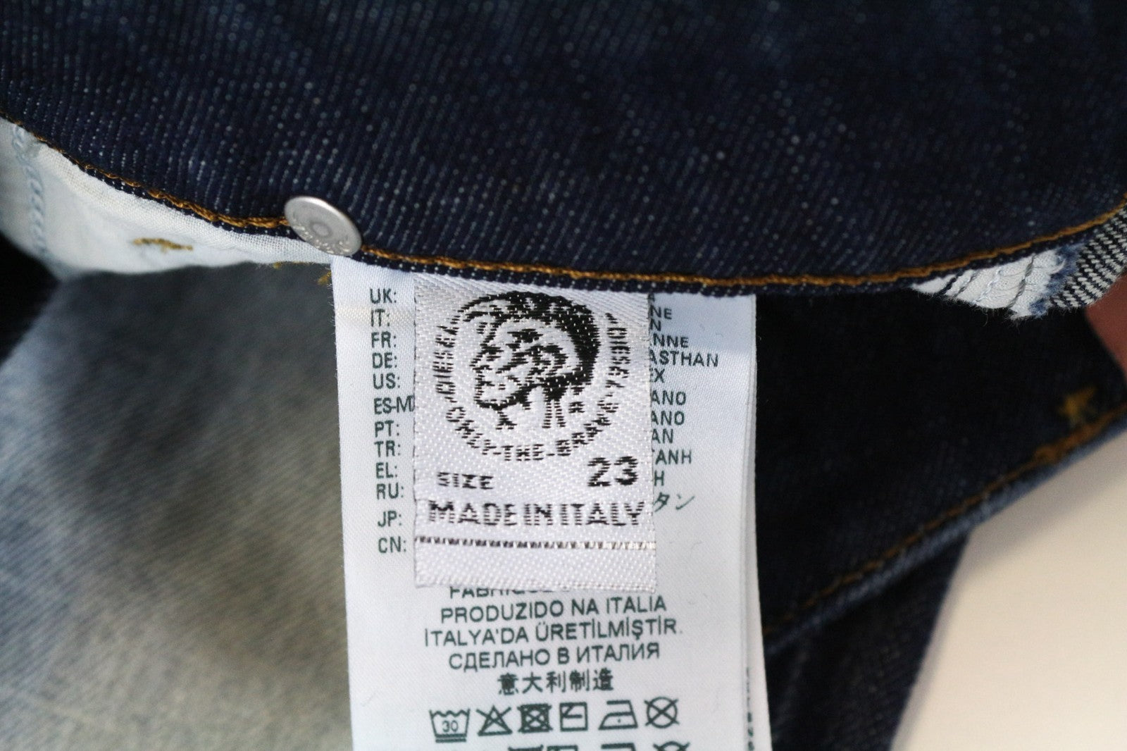 DIESEL D-Rifty 0092I Women Jeans W23/L30 Low Rise Distressed Girls Blue Slim