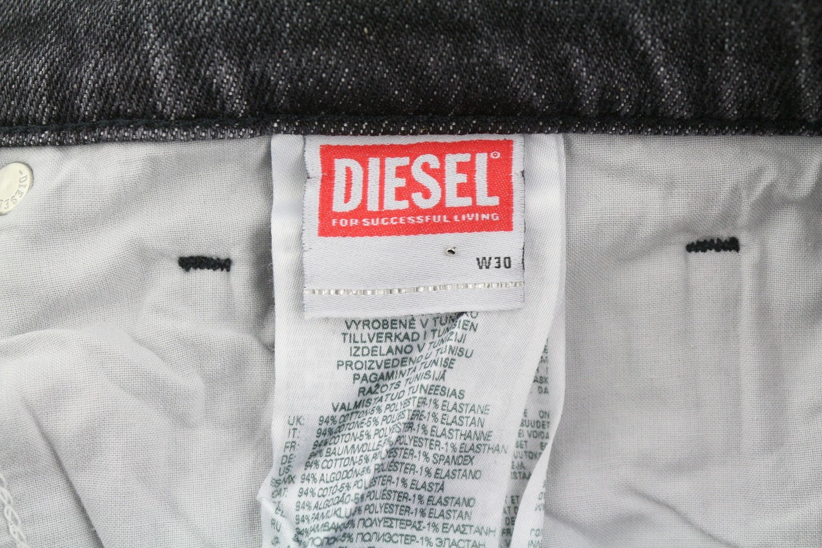 DIESEL 2023 D-Finitive 09F84 Men Jeans W30/L32 Grey Aged Fade Tapered