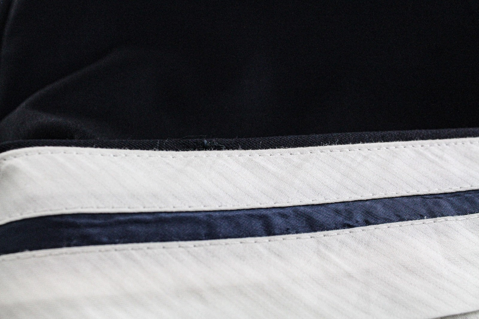 SUITSUPPLY La Spalla Men Suit UK50L Classic Lined Dark Blue Pure Wool 3 Piece