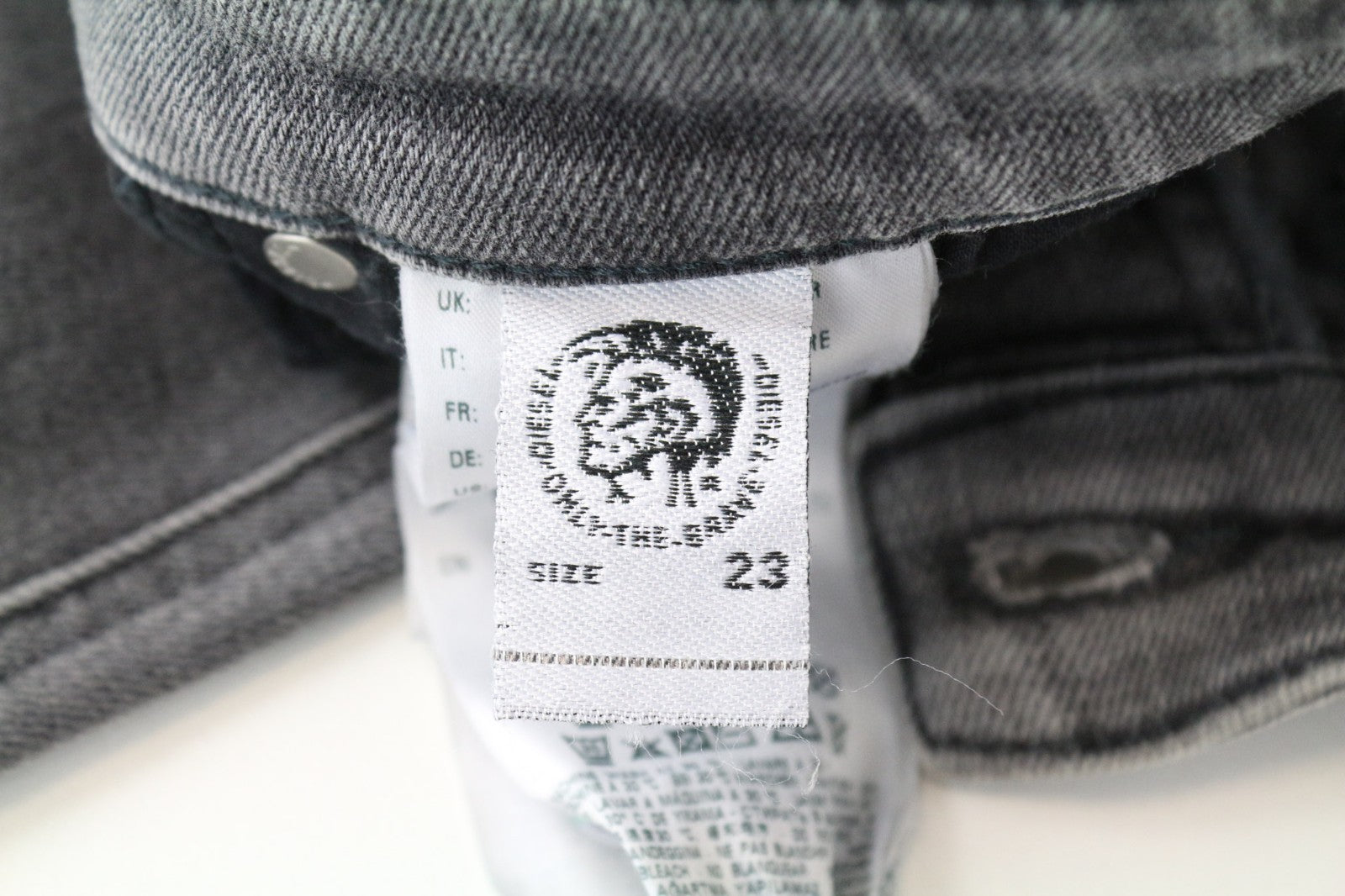 DIESEL Babhila 0890S Women Jeans W23/L32 Girls Slim-Skinny Grey Cotton Stretch
