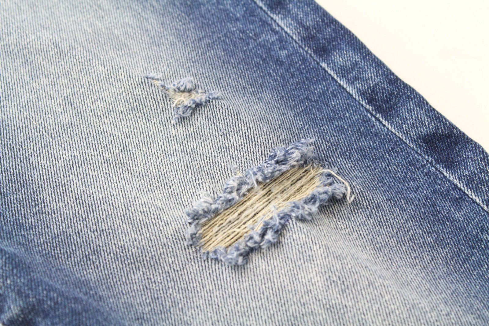 DIESEL D-Strukt 081AQ Men Jeans W27/L32 Distressed Blue Stretch Tapered Boys