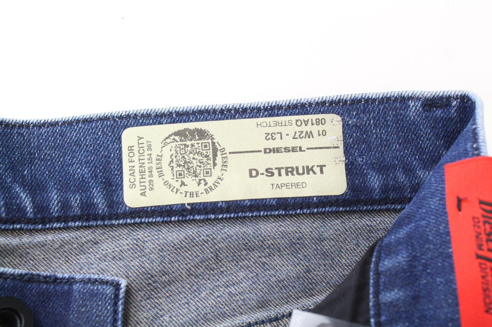 DIESEL D-Strukt 081AQ Men Jeans W27/L32 Distressed Blue Stretch Tapered Boys