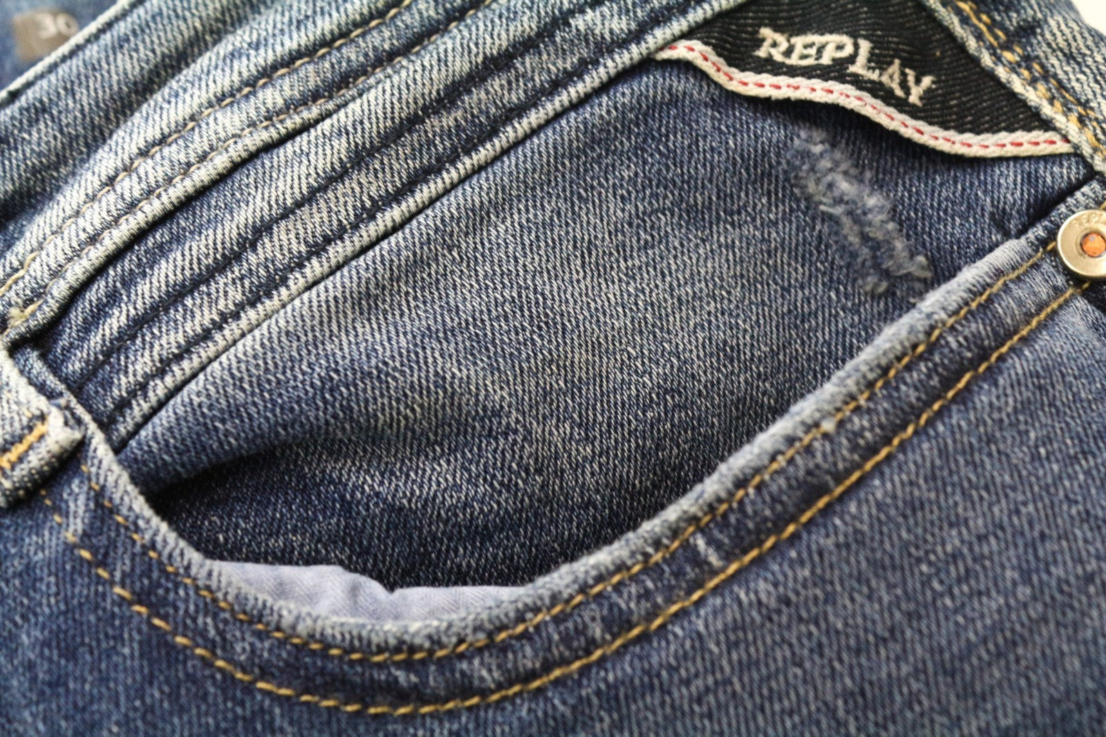 REPLAY Rob Men's Jeans W30/L34 Mid Blue Tapered Fit Stretch Straight Zip Fly