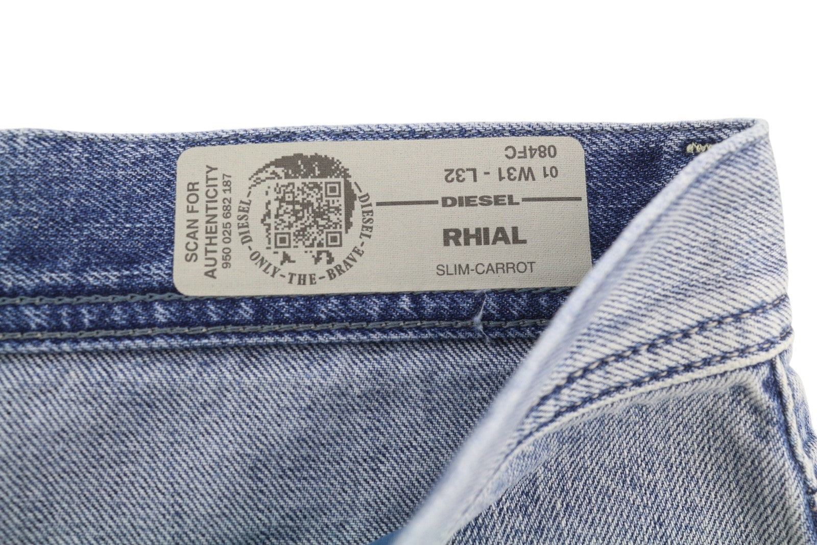 DIESEL Rhial 084FC Men's Jeans W31/L32 Blue Faded Slim Carrot Crop Button