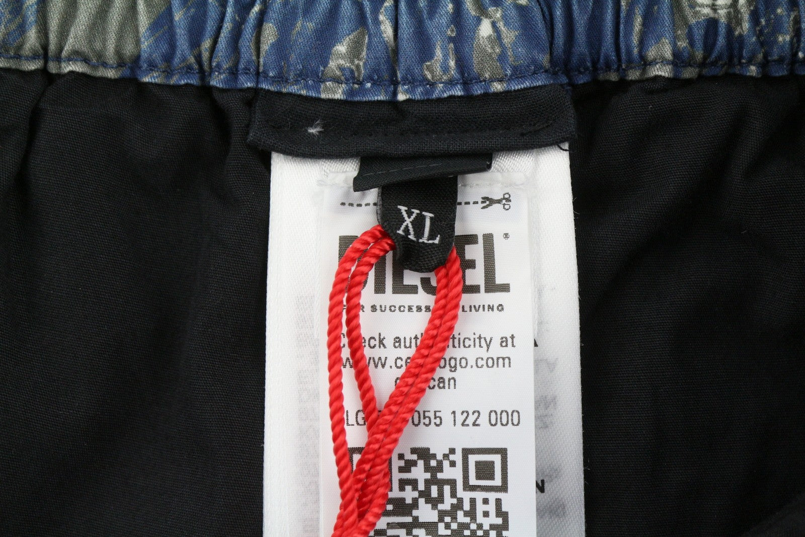 DIESEL P-Opwik-C Men Shorts XL Blue All-Over Graphic Print Straight RRP195