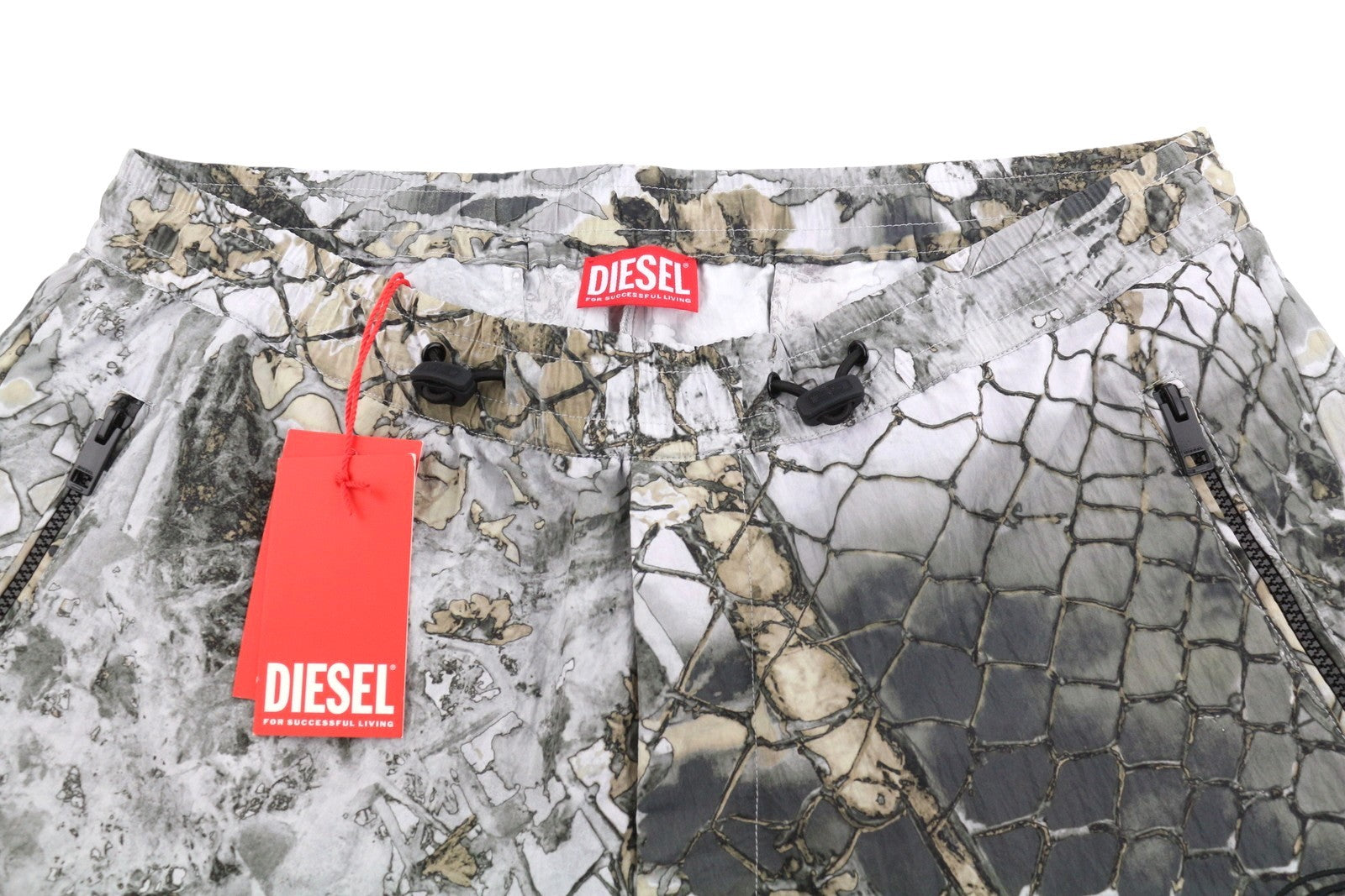 DIESEL P-Mckell-Short-A Men Shorts 52 W35 All-Over Graphic Print Straight RRP225