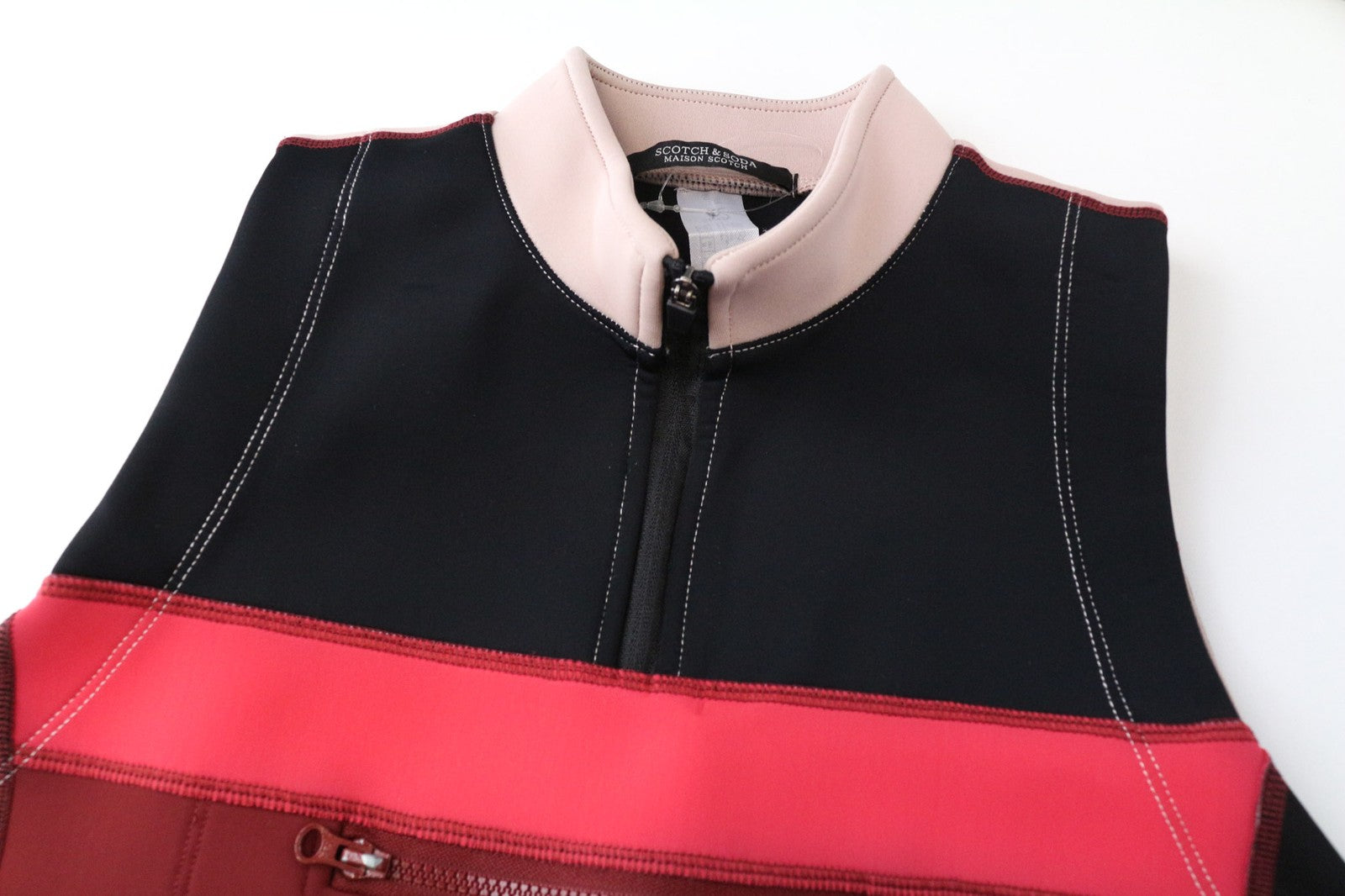 MAISON SCOTCH Women's Black Cropped Top M Sportswear Stretch Zip Neck