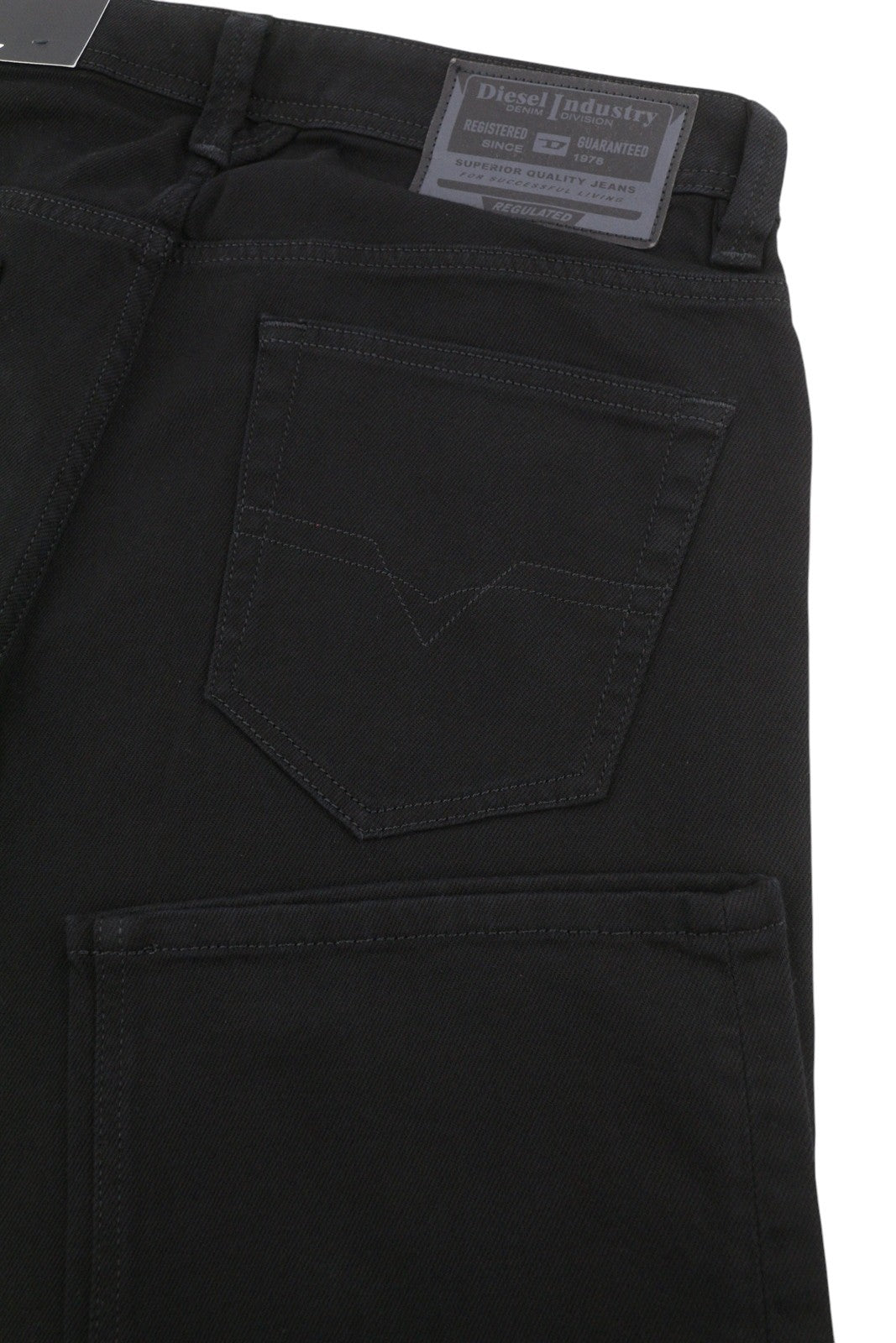 DIESEL 1985 Larkee R07R3 Men Jeans W32/L32 Regular Fit Straight Leg Mid Waist